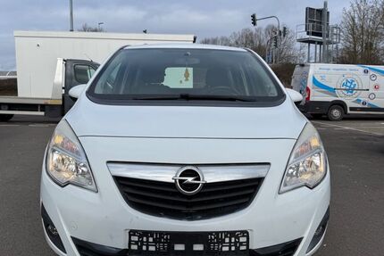 Opel Meriva 225.000 km 2.690 &euro; Merzig 66663