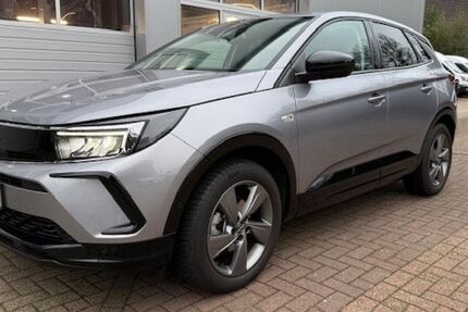 Opel Grandland (X) 12.000 km 24.990 &euro; Augustfehn 26689