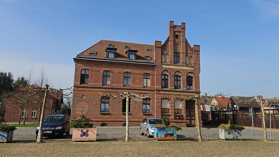 Etagenwohnung Tangerhütte - 3 Zimmer, 65 m&sup2;, 345&euro; | Angebot:24794147