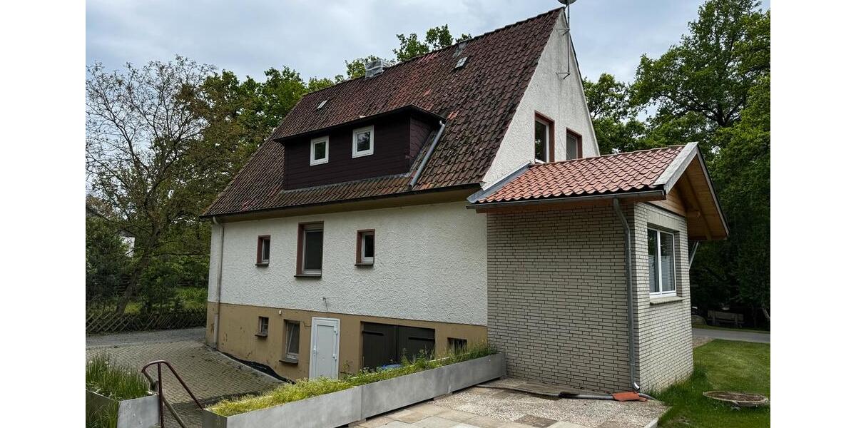 Einfamilienhaus Hankensbüttel - 4.5 Zimmer, 120 m&sup2;, 950&euro; | Angebot:26302715