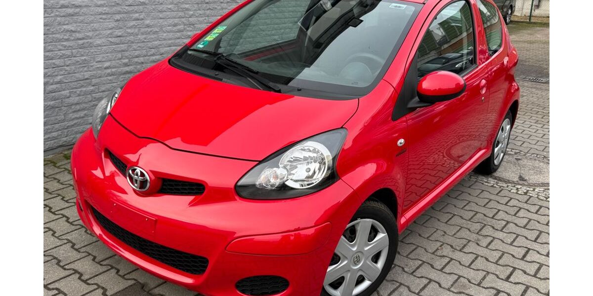 Toyota Aygo (X) 46.000 km 4.999 € Berlin, BRITZ 12347