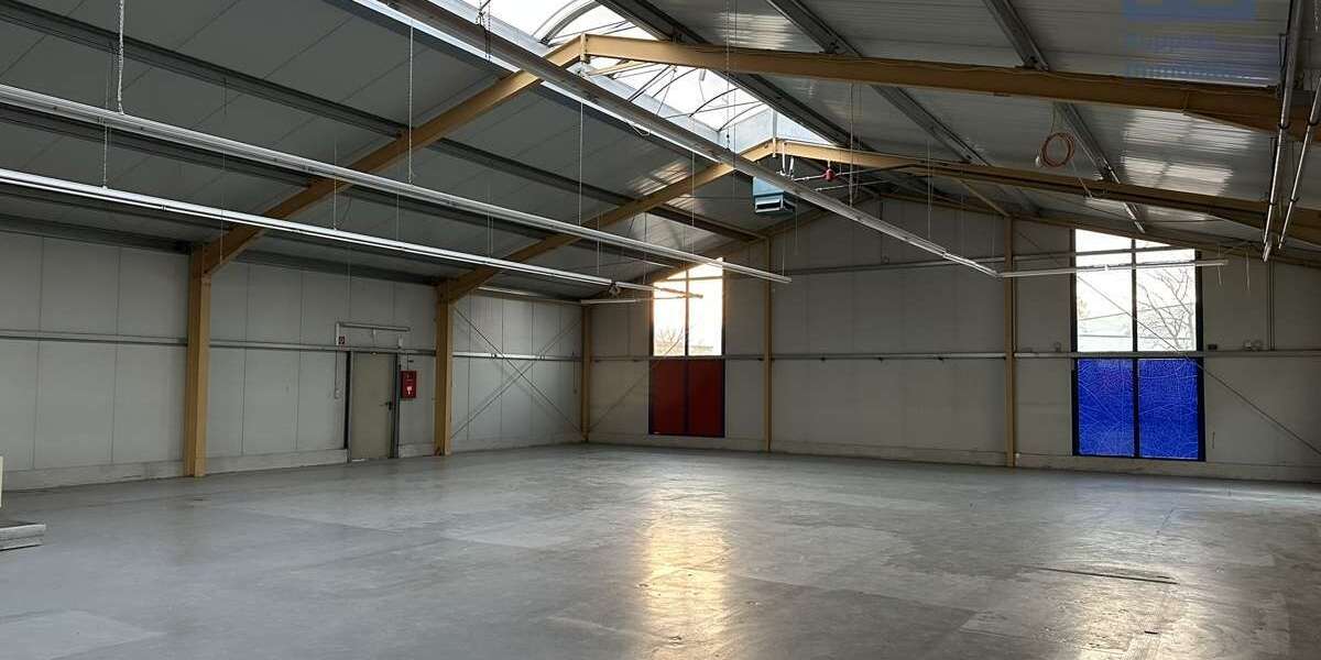 Halle in Kitzingen 1.800 € 368 m² zimmer