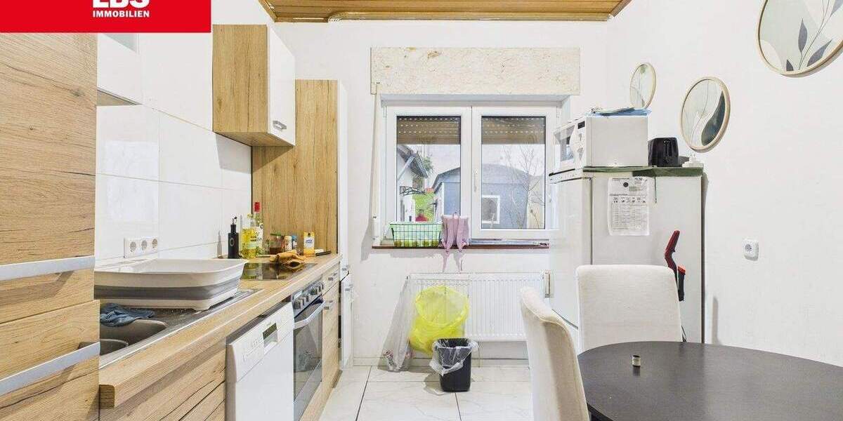 Mehrfamilienhaus, Wohnhaus Bonn Lannesdorf - 6 Zimmer, 188 m&sup2;, 330.000&euro; | Angebot:24635053