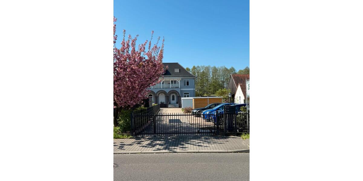 Wohnung auf ruhigem Grundstück zu vermieten 5 zimmer