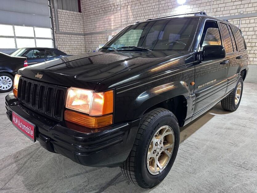 Grand Cherokee