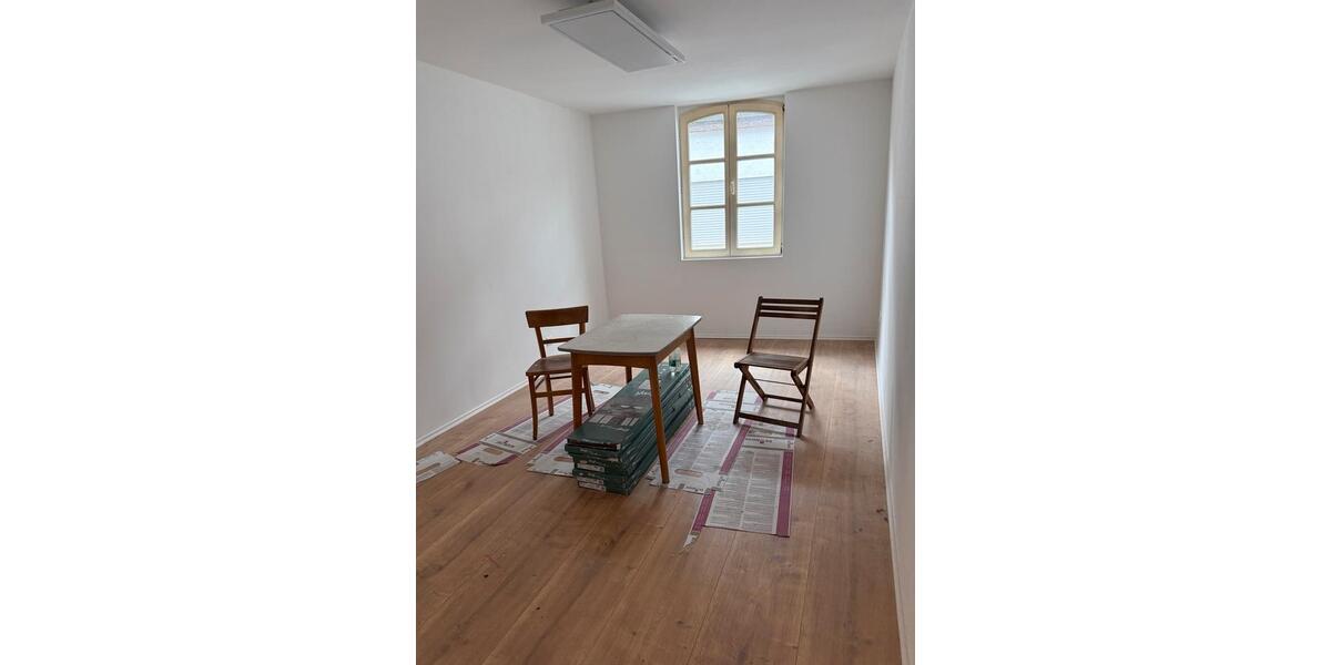 Etagenwohnung Klingenmünster - 4.5 Zimmer, 120 m&sup2;, 1.080&euro; | Angebot:26237361