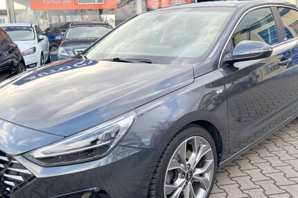 Hyundai i30 78.454 km 19.390 € Haßloch 67454