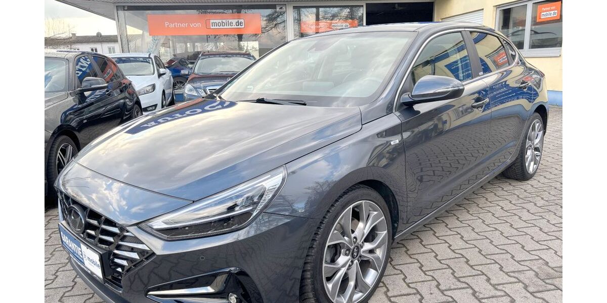 Hyundai i30 78.454 km 19.390 € Haßloch 67454