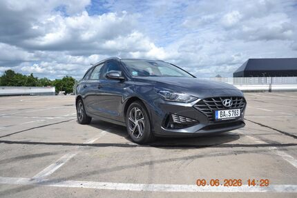 Hyundai i30 82.350 km 13.400 &euro; Bamberg 96052