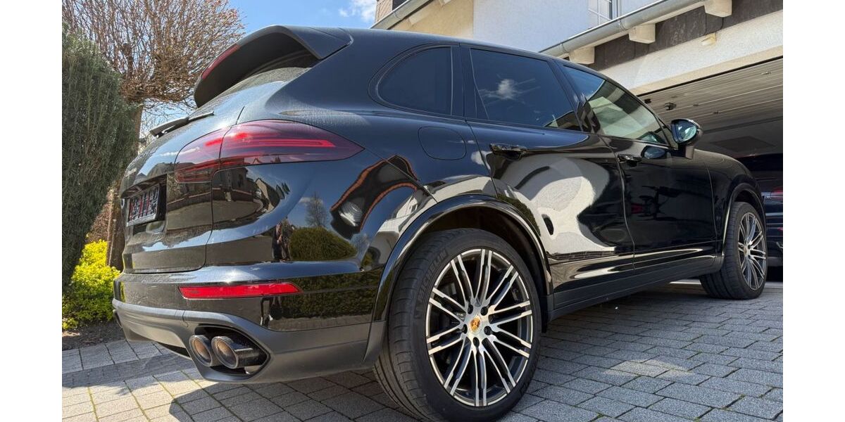 Porsche Cayenne 157.000 km 36.800 &euro; Neustadt (bei Marburg a.d.Lahn) 35279