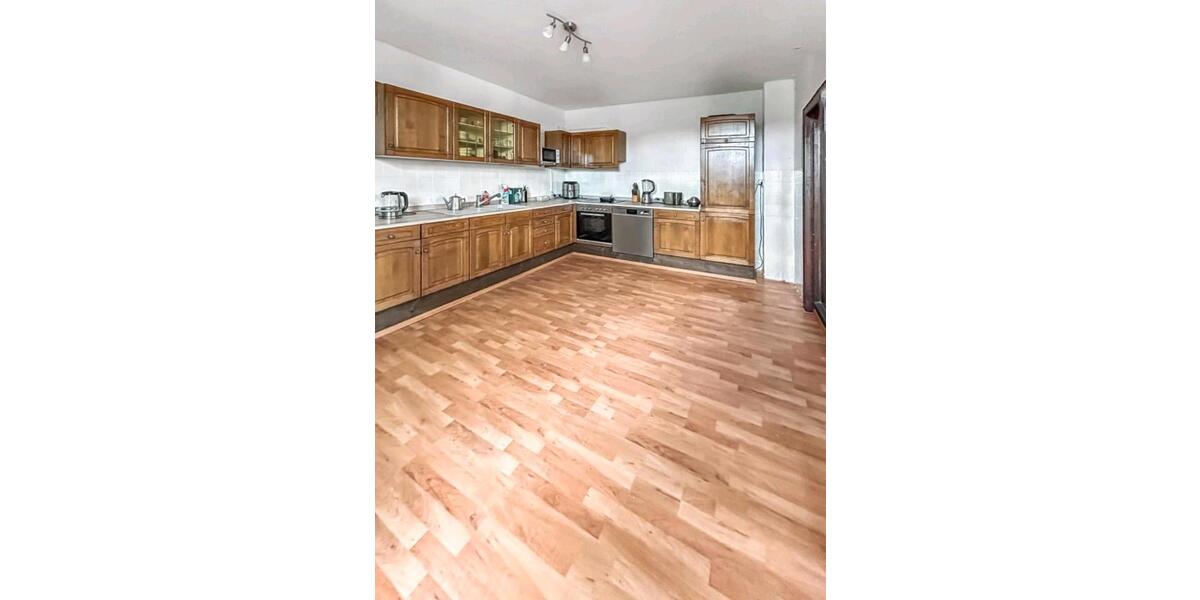 Einfamilienhaus Lorup - 11 Zimmer, 240 m&sup2;, 179.000&euro; | Angebot:26683147