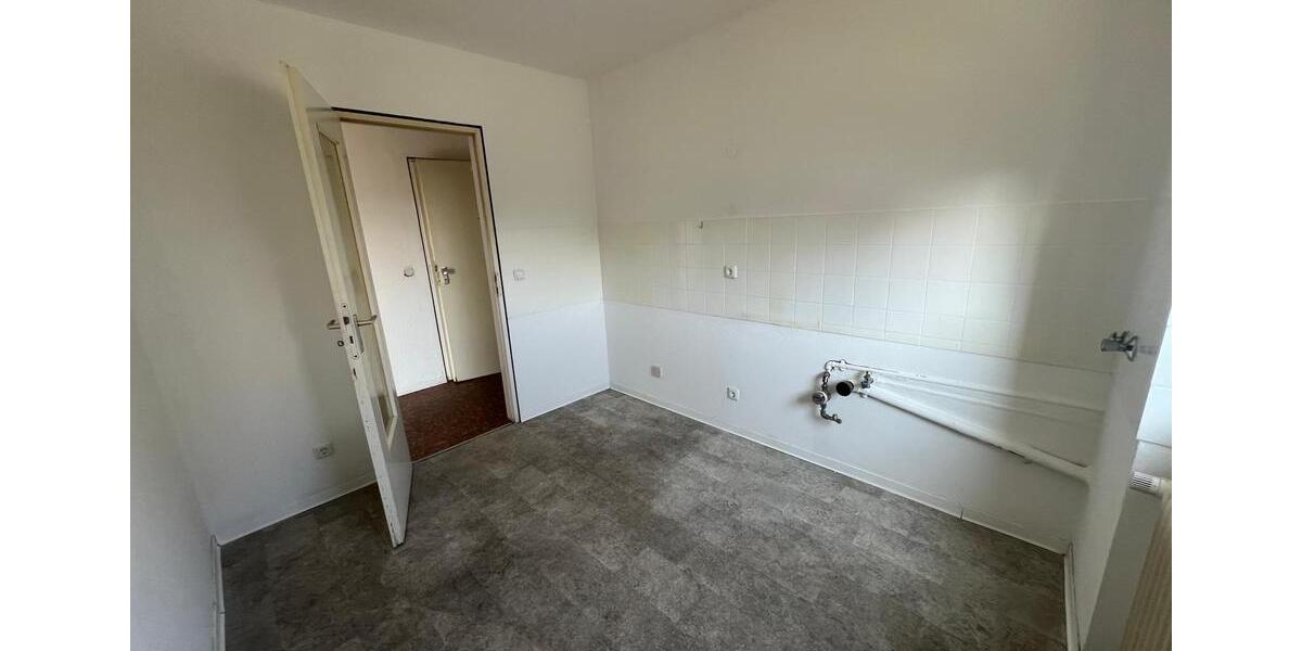 Erdgeschoßwohnung Wunsiedel - 3 Zimmer, 73 m&sup2;, 500&euro; | Angebot:25378290