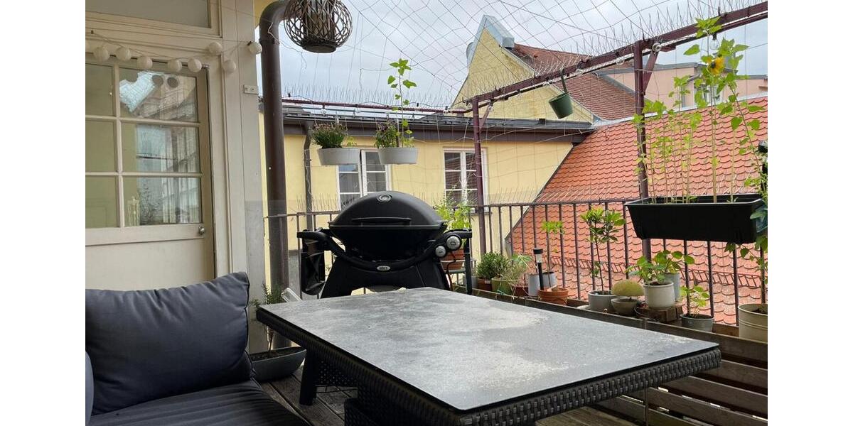 Maisonettenwohnung Augsburg - 5 Zimmer, 145 m&sup2;, 2.090&euro; | Angebot:24327460