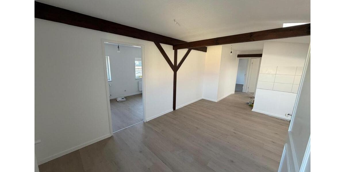 Dachgeschoßwohnung Eberswalde - 3 Zimmer, 85 m&sup2;, 935&euro; | Angebot:26038830