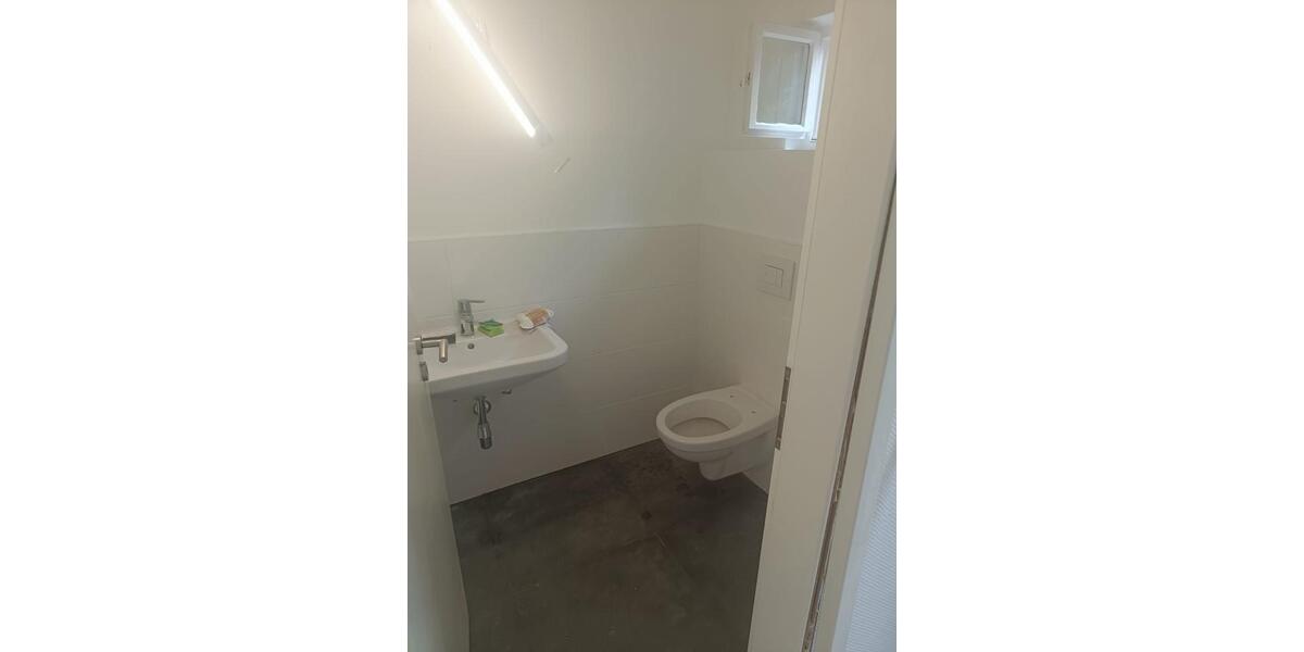 2 Zimmer Apartment im Erdgeschoss mit eigenen Hof 2 zimmer