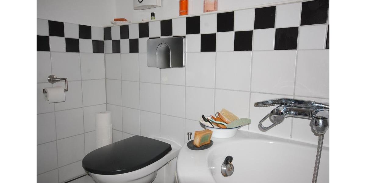 Doppelhaushälfte Mönchengladbach West - 5 Zimmer, 102 m&sup2;, 320.000&euro; | Angebot:26041510