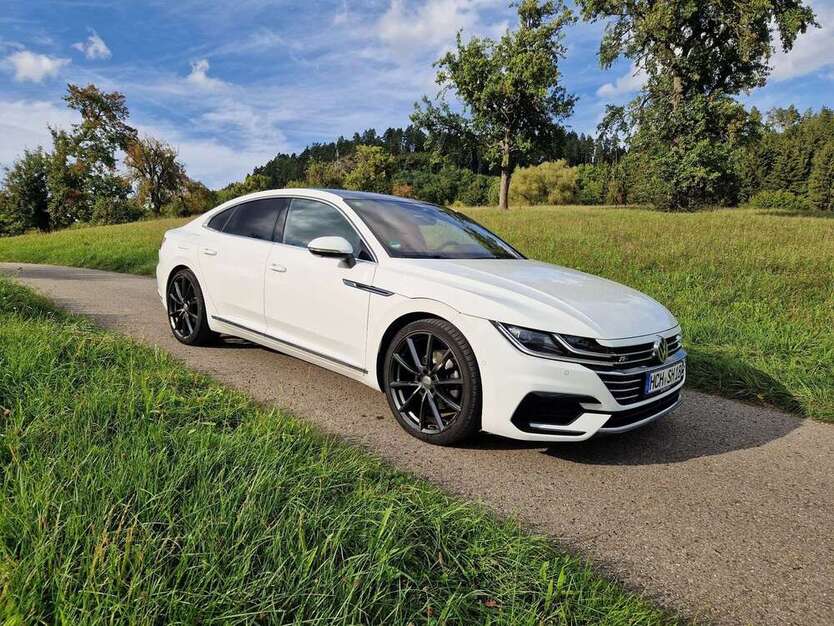 VW Arteon 112.000 km 23.490 € Hechingen 72379
