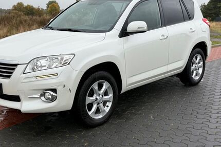 Toyota RAV 4 266.000 km 6.990 &euro; salzhausen 21376