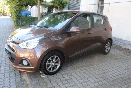 Hyundai i10 151.000 km 6.750 &euro; Rüsselsheim 65428