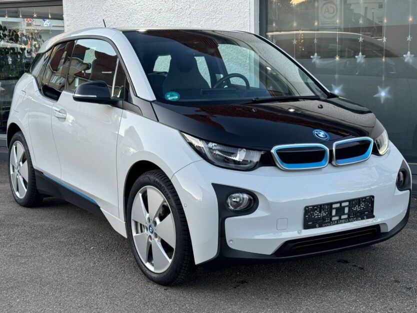 i3