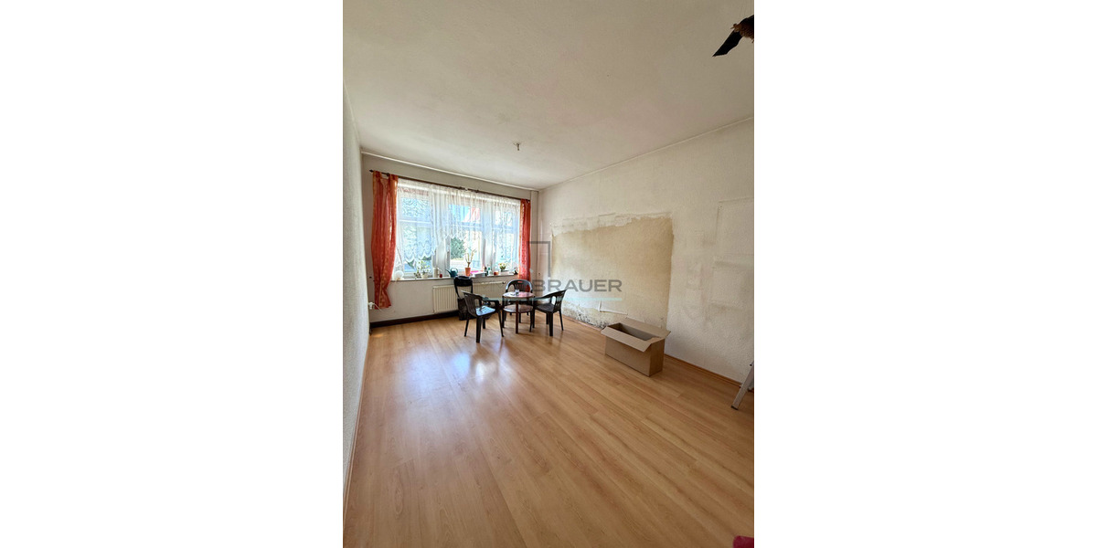 Mehrfamilienhaus, Wohnhaus Bischofswerda - 9 Zimmer, 228 m&sup2;, 159.000&euro; | Angebot:26275434