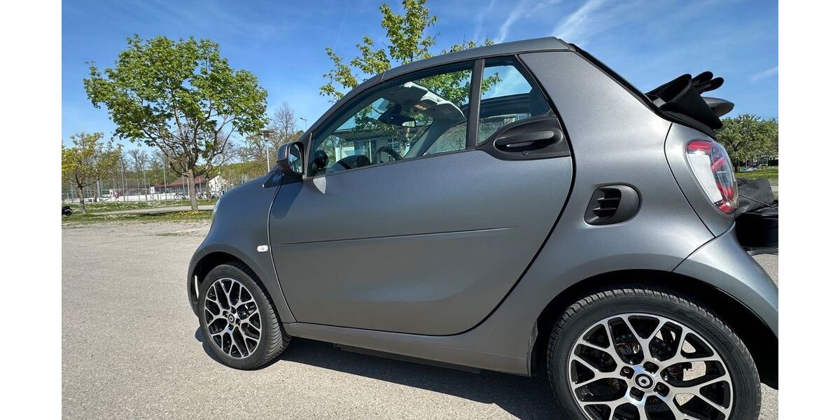 Smart ForTwo 30.935 km 16.990 &euro; Sachsenheim 74343