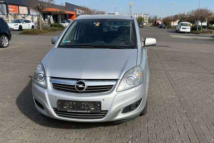 Opel Zafira 184.000 km 3.700 &euro; Köln-Poll (ARAL Tankstelle ) 51105