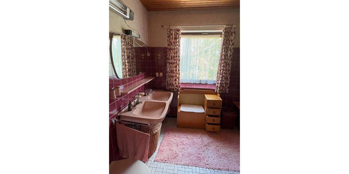 Einfamilienhaus Pirmasens - 5 Zimmer, 125 m&sup2;, 220.000&euro; | Angebot:26312462