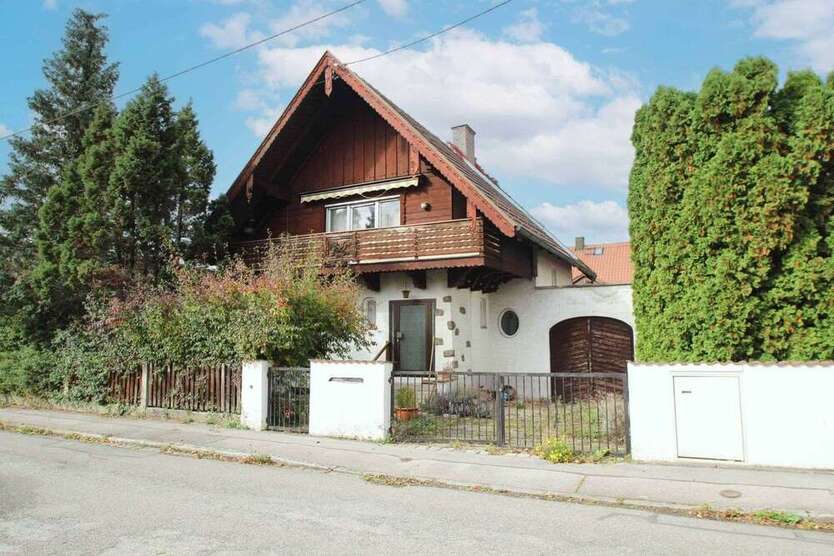Grundstück zu verkaufen in München 890.000 € 525.05 m²