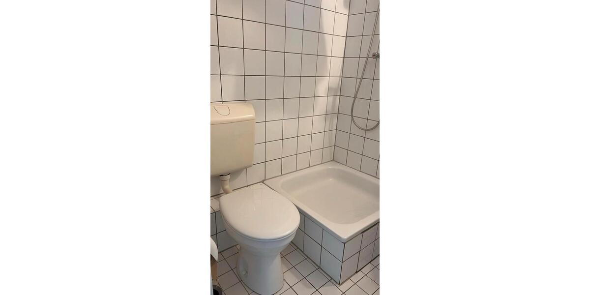 Etagenwohnung Aachen Aachen-Mitte - 1 Zimmer, 20 m&sup2;, 300&euro; | Angebot:26675478
