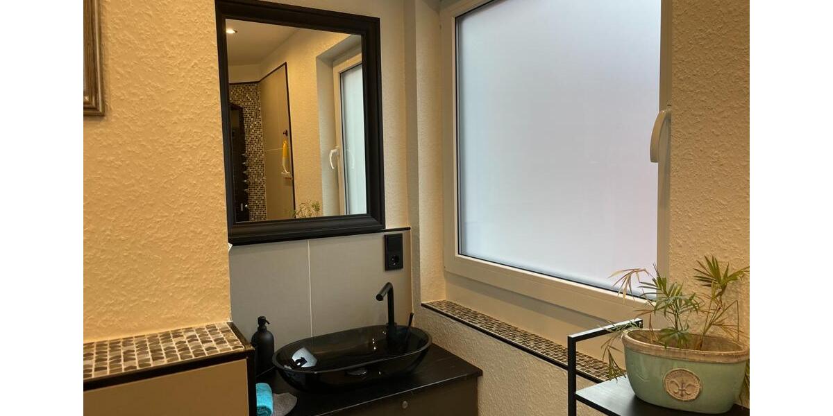 Einfamilienhaus Hage - 7 Zimmer, 120 m&sup2;, 1.200&euro; | Angebot:25377013