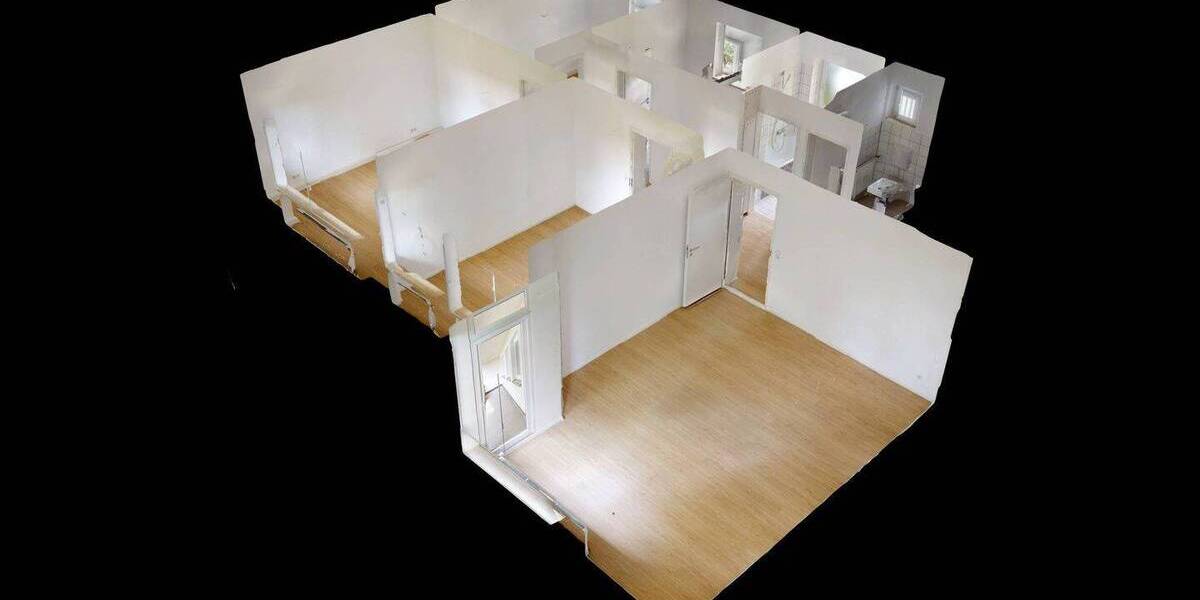 Etagenwohnung Roding Kienholz - 4 Zimmer, 88 m&sup2;, 730&euro; | Angebot:26797779