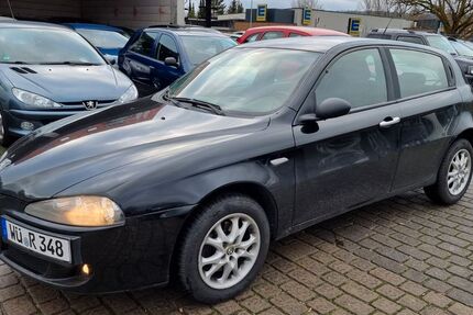 Alfa Romeo 147 224.000 km 1.000 &euro; Randersacker 97236