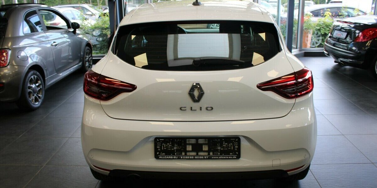 Renault Clio TCe 90 EQUILIBRE 34.200 km 12.980 &euro; Euskirchen 53881
