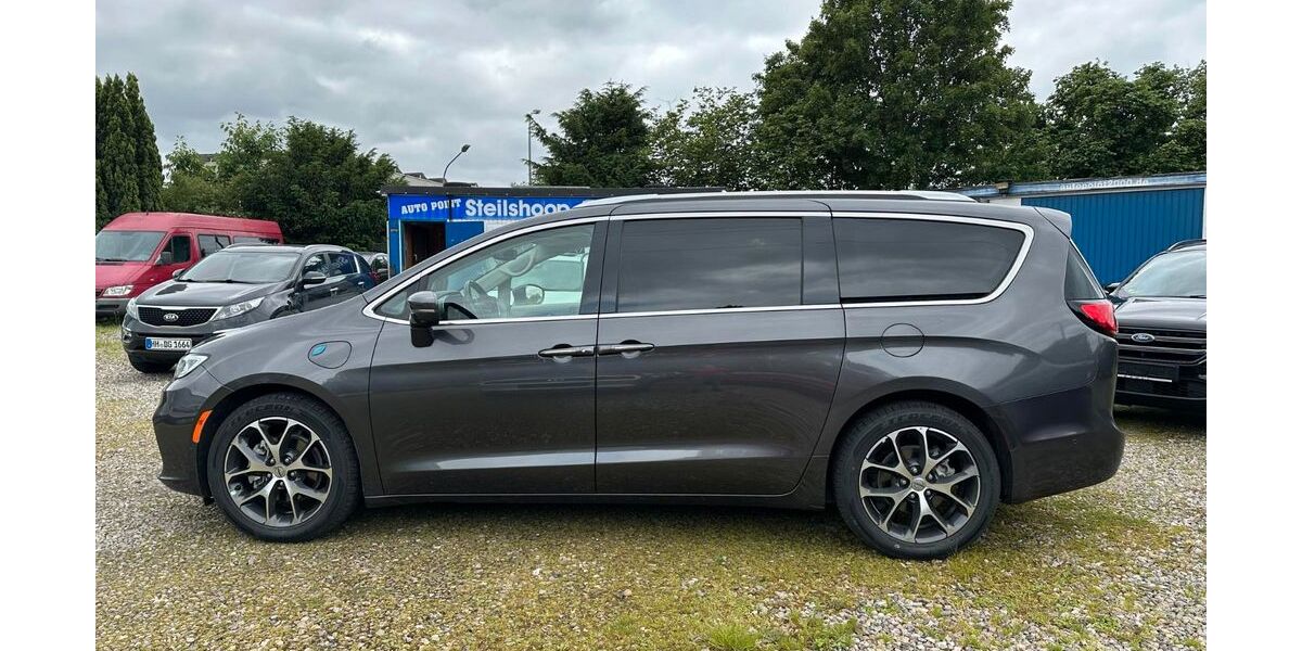 Chrysler Pacifica 82.000 km 34.999 &euro; Hamburg 22309