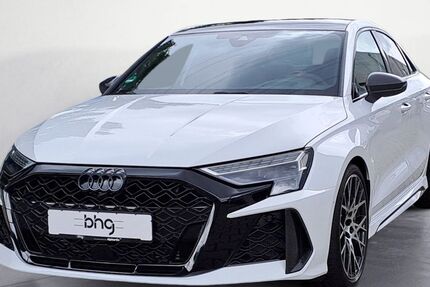 Audi RS3 2.999 km 64.900 € Binzen 79589