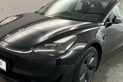 Tesla Model 3 172.303 km 21.450 &euro; Bad Kissingen 97688