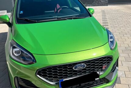 Ford Fiesta 2.900 km 26.500 &euro; Freiburg 79115