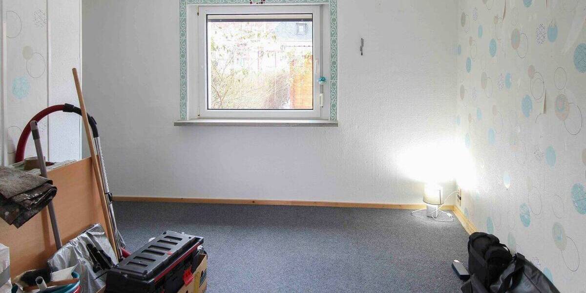 Reihenmittelhaus Zwickau Schedewitz - 3 Zimmer, 80 m&sup2;, 76.000&euro; | Angebot:26584848