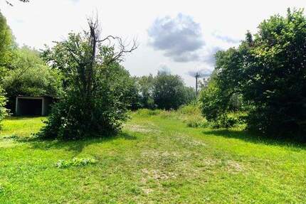 Lukratives Baugrundstück mit Baugenehmigung für ein Reihenendhaus in UntermenzingAllach zimmer