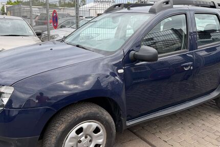 Dacia Duster 136.000 km 3.900 &euro; Saarlouis 66740