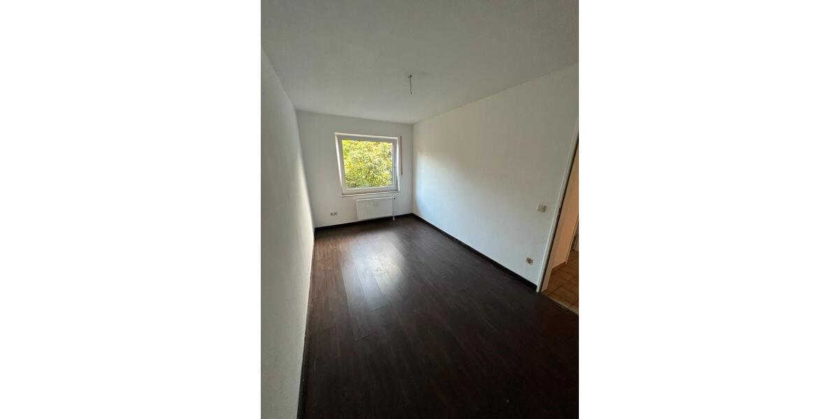 Etagenwohnung Gifhorn - 3 Zimmer, 74 m&sup2;, 700&euro; | Angebot:26446988