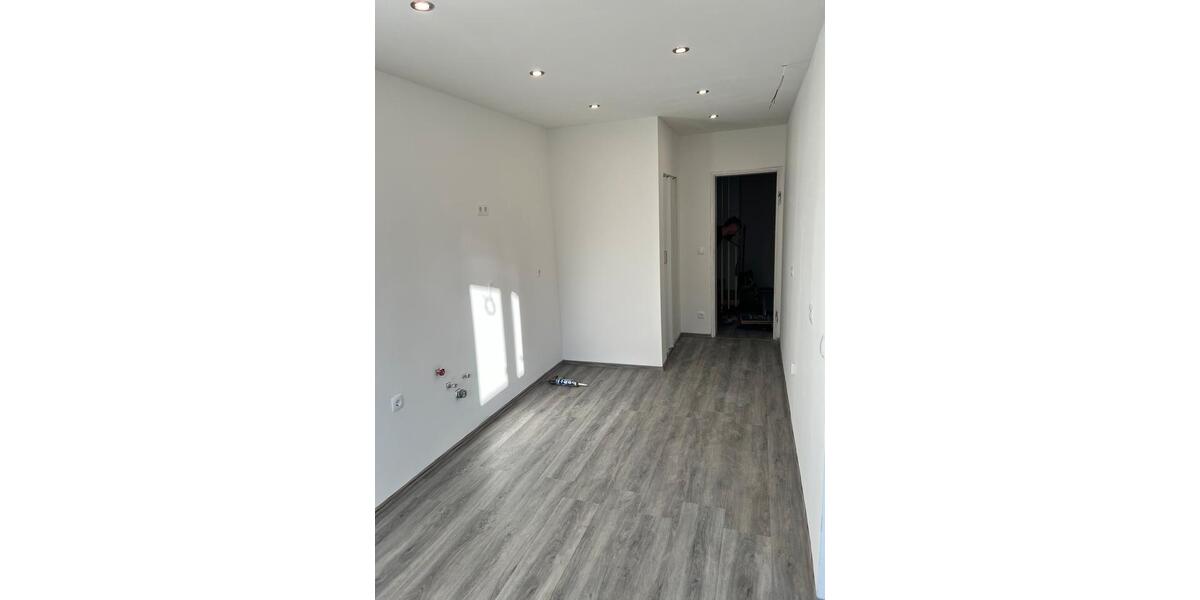 Reihenhaus Braunschweig Heidberg-Melverode - 5 Zimmer, 105 m&sup2;, 1.750&euro; | Angebot:25393055