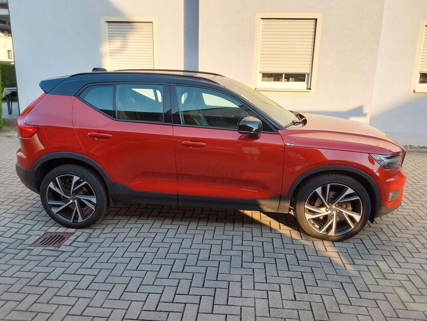 XC40