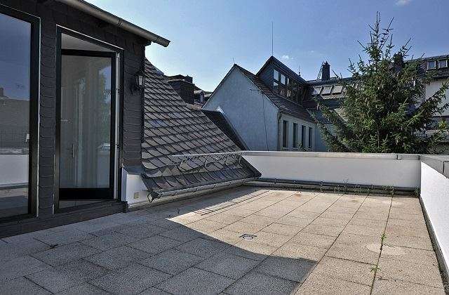Haus zum Kaufen in Stollberg Erzgeb. 520.000 € 311 m²