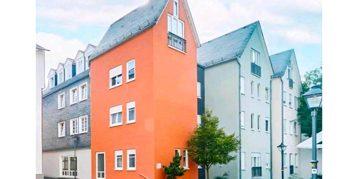 Etagenwohnung Kastellaun - 3 Zimmer, 102 m&sup2;, 180.000&euro; | Angebot:26040301