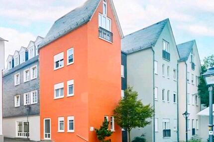 Wohnung Kastellaun - 3 Zimmer, 102 m&sup2;, 180.000&euro; | Angebot:26040301