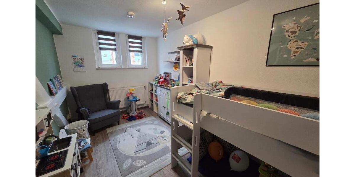 Etagenwohnung Weißwasser (Oberlausitz) - 4 Zimmer, 93 m&sup2;, 605&euro; | Angebot:26664454
