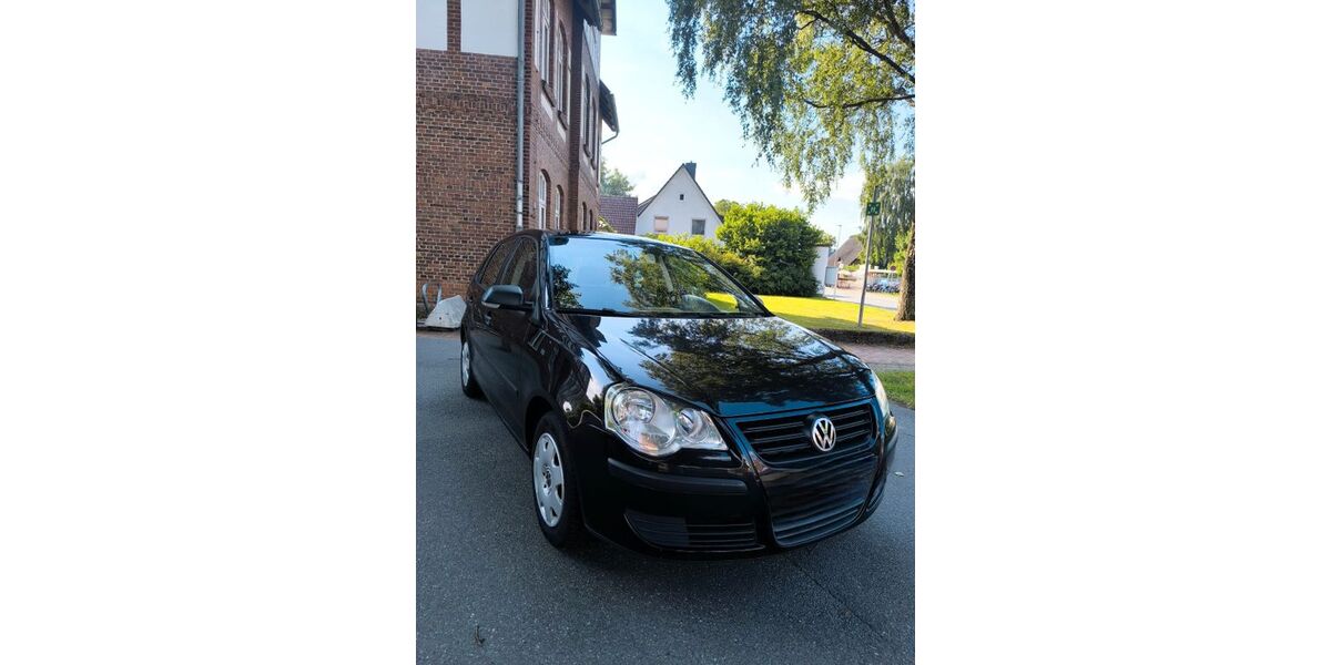 VW Polo 163.000 km 2.100 &euro; Neumünster 24536