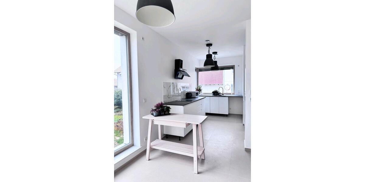 Doppelhaushälfte Lauda-Königshofen Königshofen - 5 Zimmer, 147 m&sup2;, 1.420&euro; | Angebot:26125620